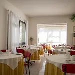 Hotel Meris