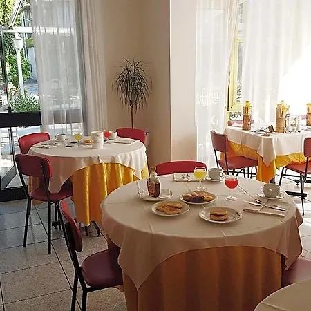 Meris Ξενοδοχείο Μιλάνο Μαριτίμα